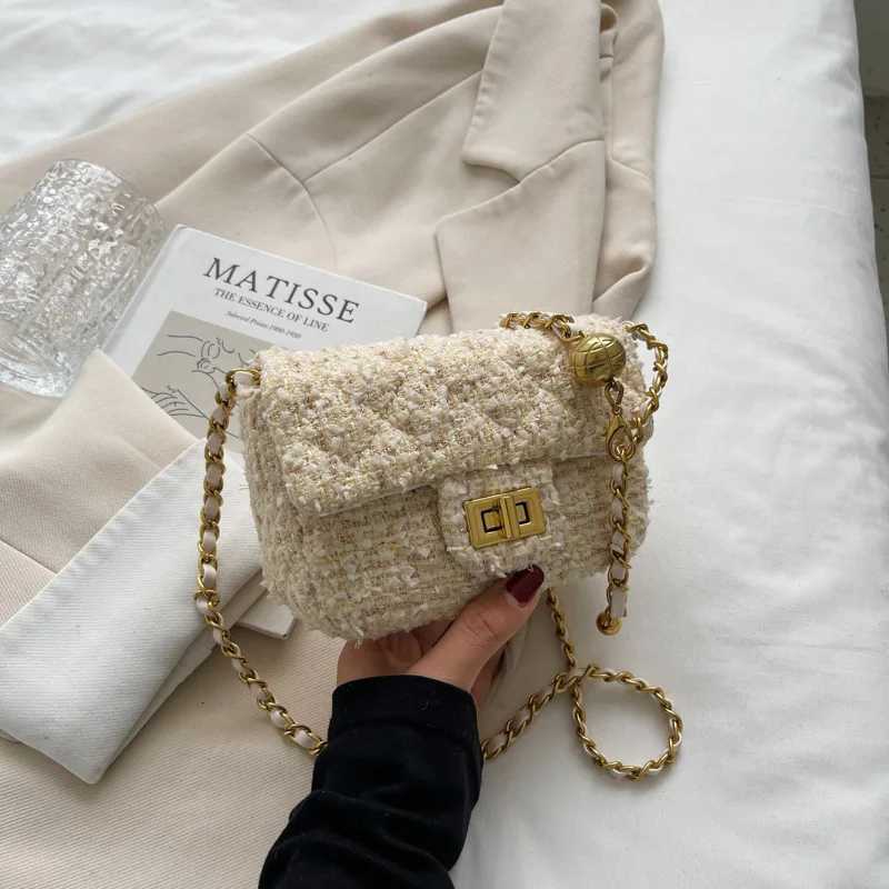 Highlooking Fashionable Womens Bags Chain Small Bags Crossbody Bags Highend Design HandbagsT251007