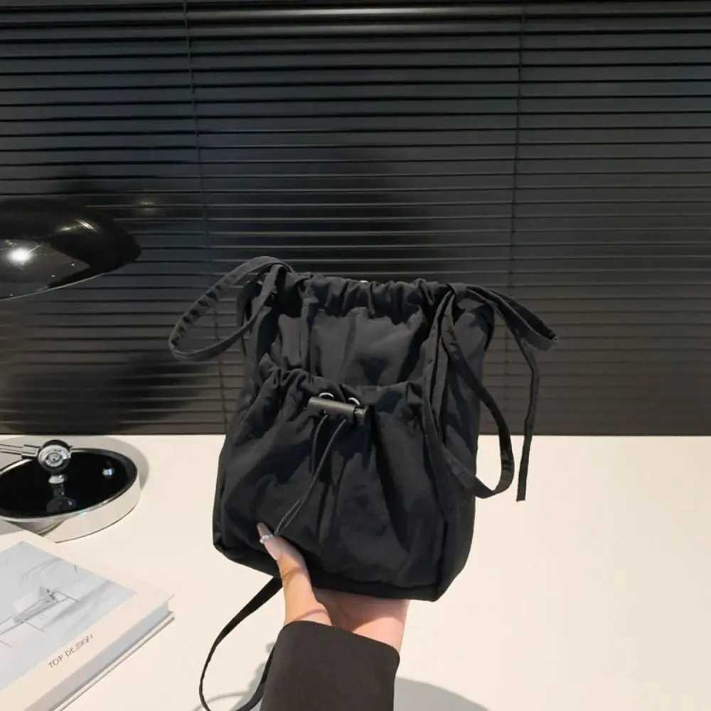 NEW Drawstring Crossbody Bag Fashion Leisure Shoulder Bags Casual Lightweight Large Capacity Tote Bags Cell Phone Purse PouchT251007