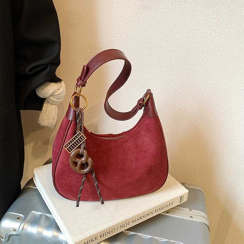 Designer Faux Suede Large Capacity Solid Color Casual Versatile Wens Crossbody Bags 2025 High Quality Cmute New Shoder Bags Y251120