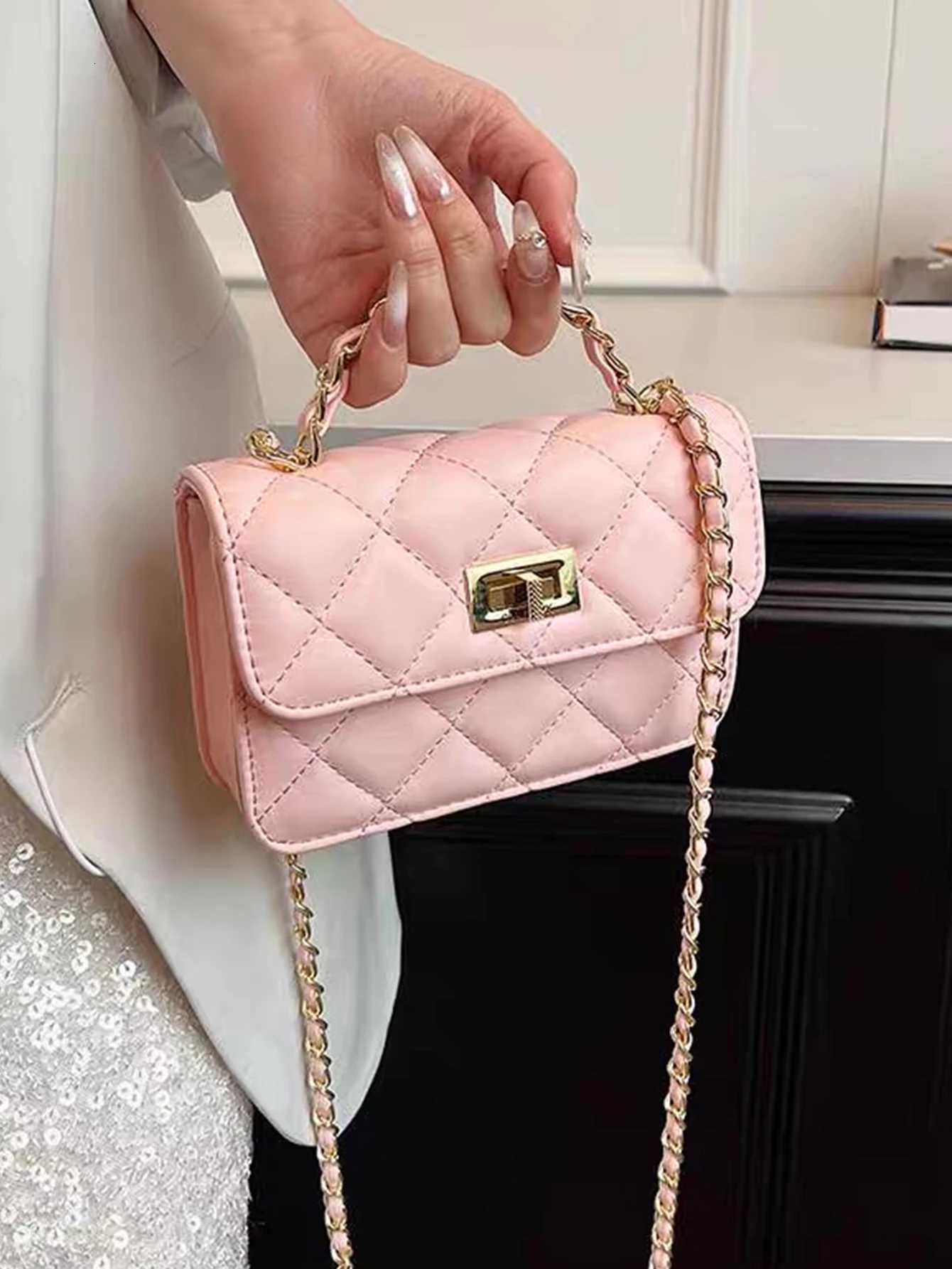 Designer Fiable Quilted Chain Bag Wens Bag 2025 New Sahel Simple Small Square Bag Spring and Summer HighEnd Single Shoder Cr Y251120