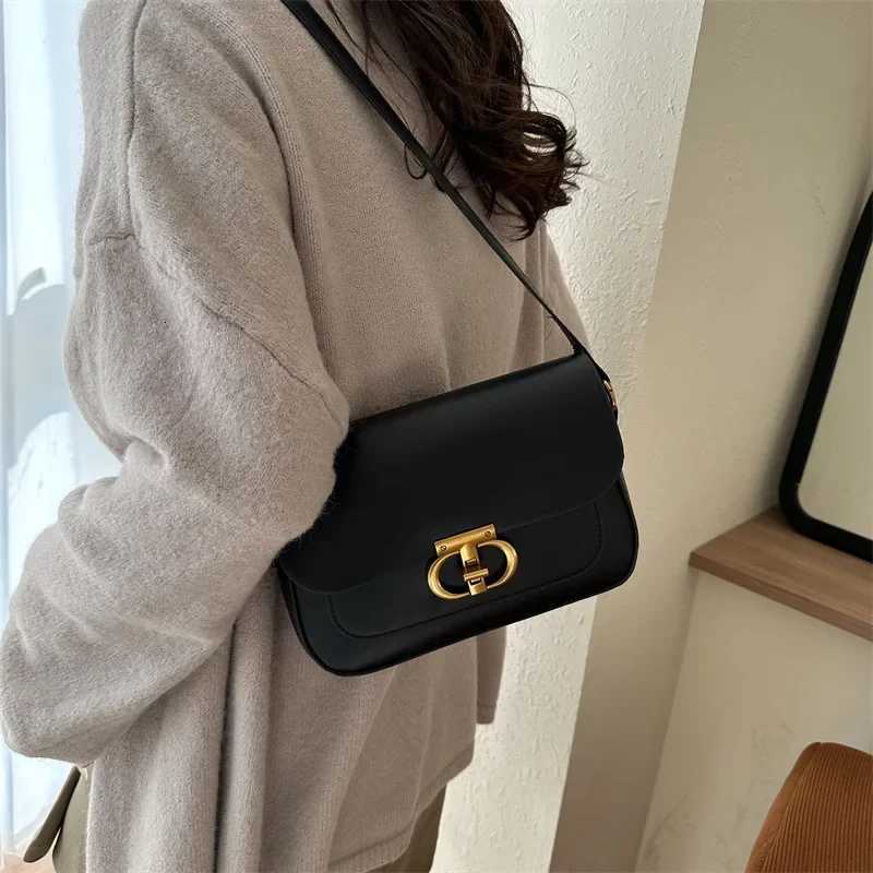 retro small bag Womens original fashion niche womens shoulder bag Senior handbag Underarm bagT251007