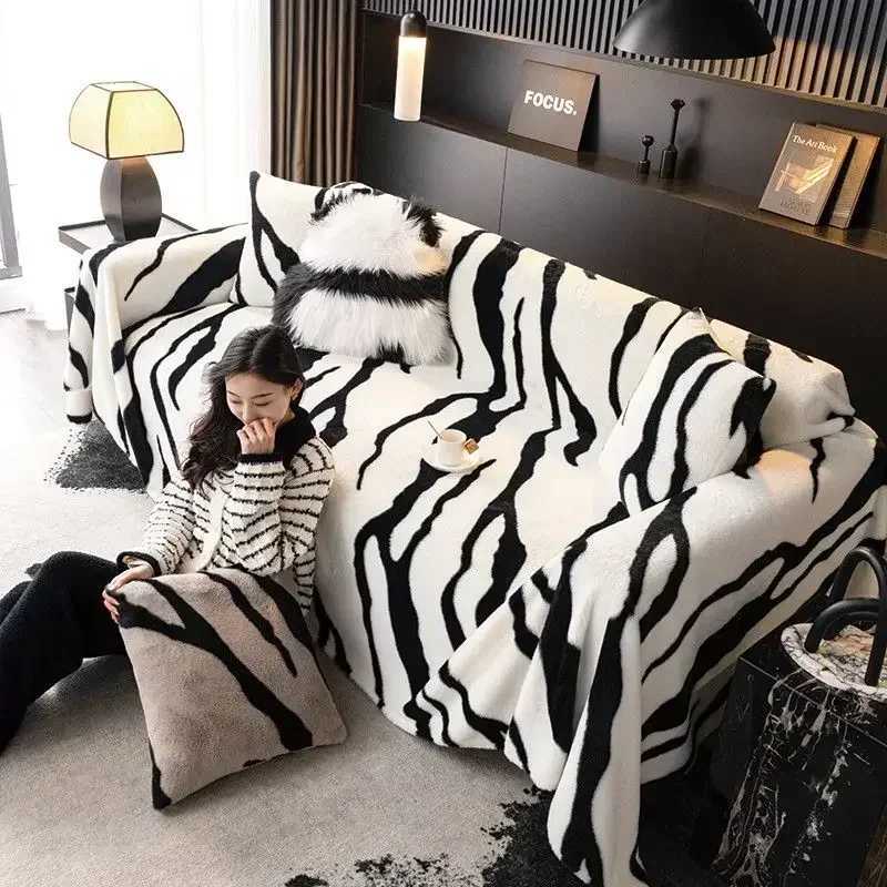 Light Luxury Rabbit Plush Sofa Cover Cloth Thick Anti Slip L Sofa Towel Leopard Print Backrest Autumn Winter Couch Mat Blanket Y251008