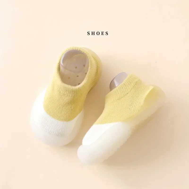 Baby Shoes Infant Color MatCHIng Cute Kids Boys Shoes Doll Soft Soled CHIld Floor Sneaker BeBe Toddler Girls First Walkers C251008