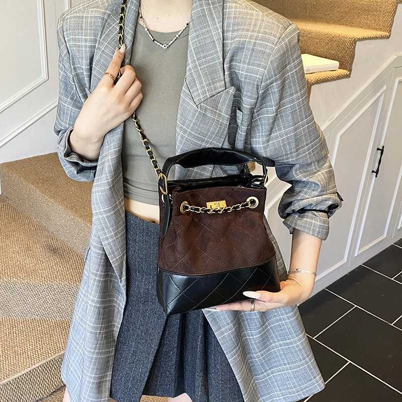 Designer Suede Leather Luxury Top Handbag Purse Wen PU Leather Messenger Shoder Bag Plaid Fem Crossbody Bag Quilted Brand Y251120