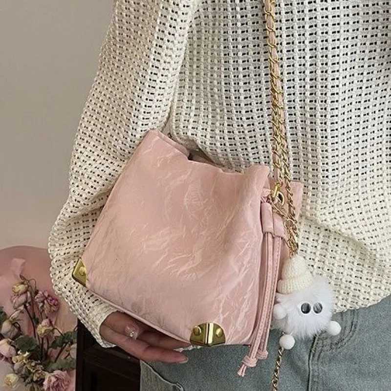 Drawstring Crossbody Bucket Bag Stylish PU Mini Shoulder Bag with Adjustable Strap for HandsFree CarryT251007