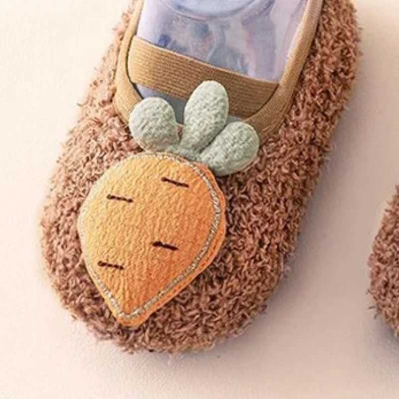 Autumn and Winter Baby Walking Shoes CHIldrens Floor Anti Slip Walking Plush and Thickened Floor Shoes Baby C251008