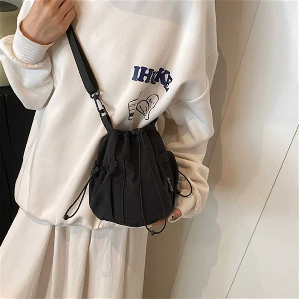 Fashion Drawstring Shoulder Bag Nylon Crossbody Bucket Bag Women Men Large Capacity Waterproof Handbag Travel Casual Phone PouchT251007