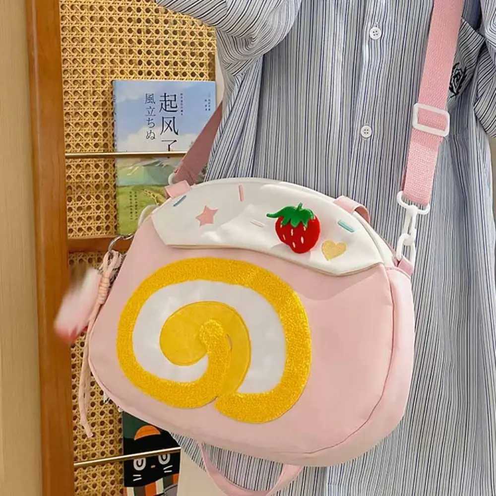 Creative Swiss Roll Strawberry Cake Bag Large Capacity Preppy Style Cartoon Shoulder Bag Plush Toy Doll Crossbody Bag LadyT251007