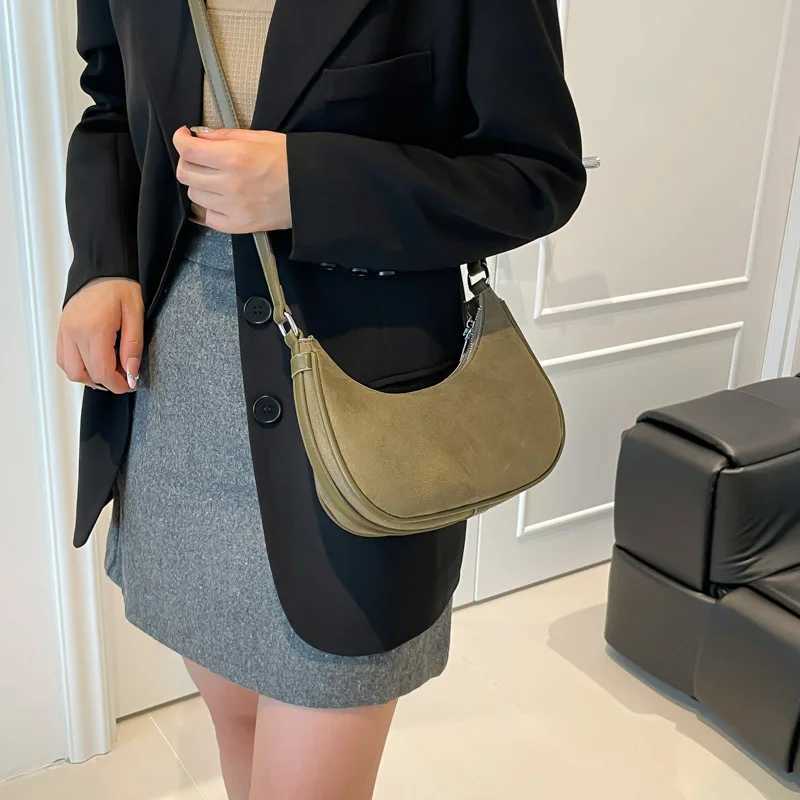 Designer Brand Designer PU Leather Suede Pahwork Wens Shoder Bag Crossbody Bag Hobos Handbag1 Y251120