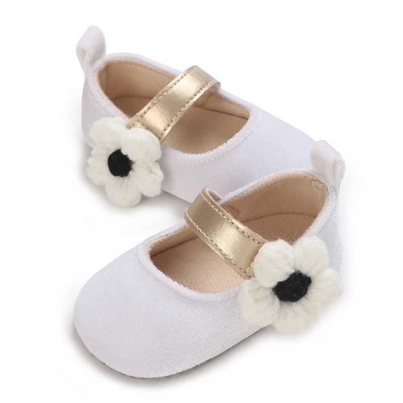 Baby Shoes Spring and Autumn Walking Shoes Soft Soled New Sunflower Front Shoes Cute Style Womens Baby Cloth Shoes C251008