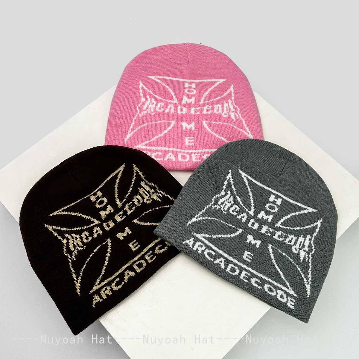 New Men Women American Vintage Jacquard Cross Knitted Hats Warm Personal Fashion Street Beanies Hiphop Versatile ins OutdoorXJ251008