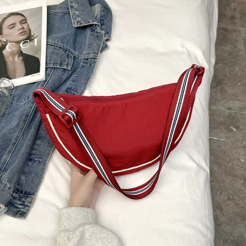 Womens Messenger Bag Fashion Ladies Nylon Hobos Small Shoulder Bags Vintage Female Girls Purse Cloth HandbagsT251007