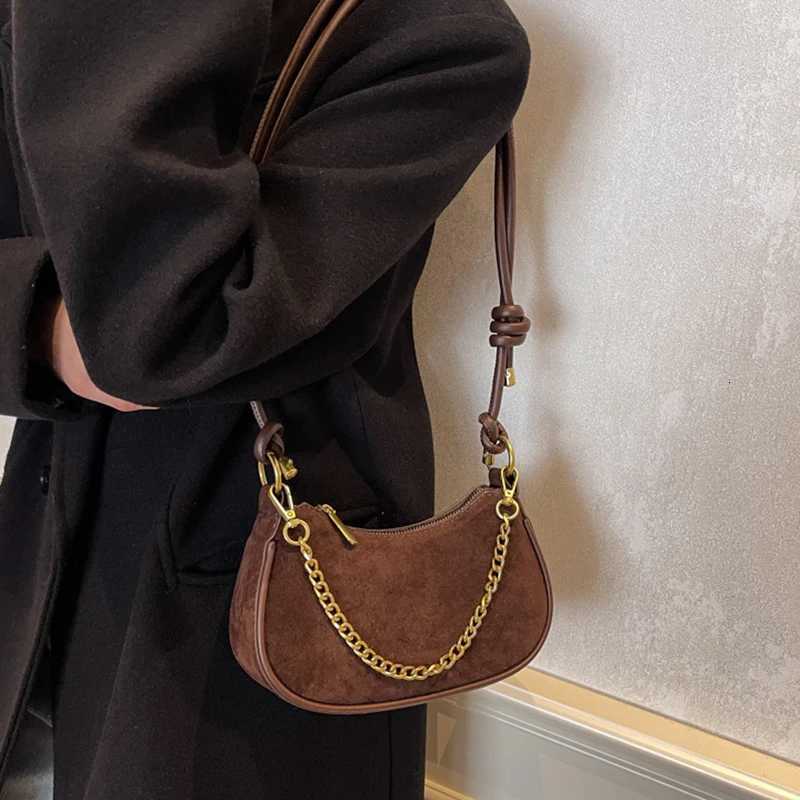 Designer Suede Chain Handbags For Wen Vintage Casual Versatile Zipper e Shoder Bag Autumn Winter Fem Cmuting Crossbody Bags1 Y251120