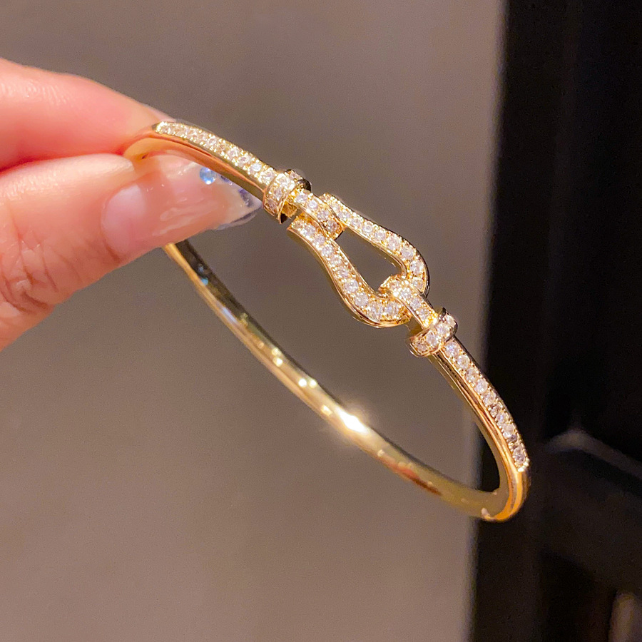 Chic Silver - Toned Bangle With Sparkling Crystal Detail Delicate Daily & Luxurious Jewelry Gift For Her Elegant And Sophisticated Accessory