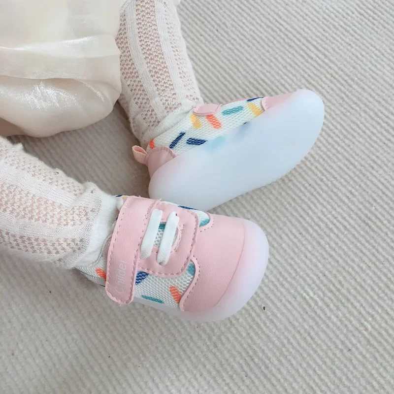 Spring New Baby Girl Shoes Soft Sole Mesh Breath Comfort Baby Boy Shoe Fashion Versatile Classic Simple Kid Canvas Shoe Beb C251008