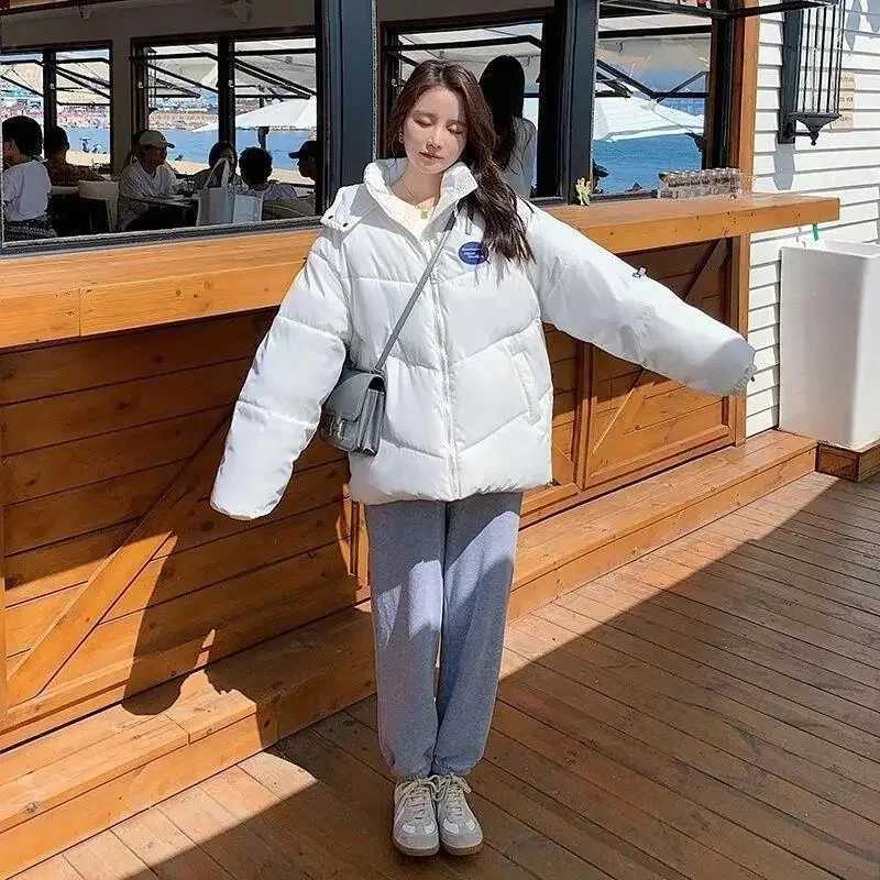 New Fashion Winter Down Jacket Female Loose Thicken Warm Parka Women Casual Hooded Bread Coat Cotton Jackets Casaco FemininoT251105
