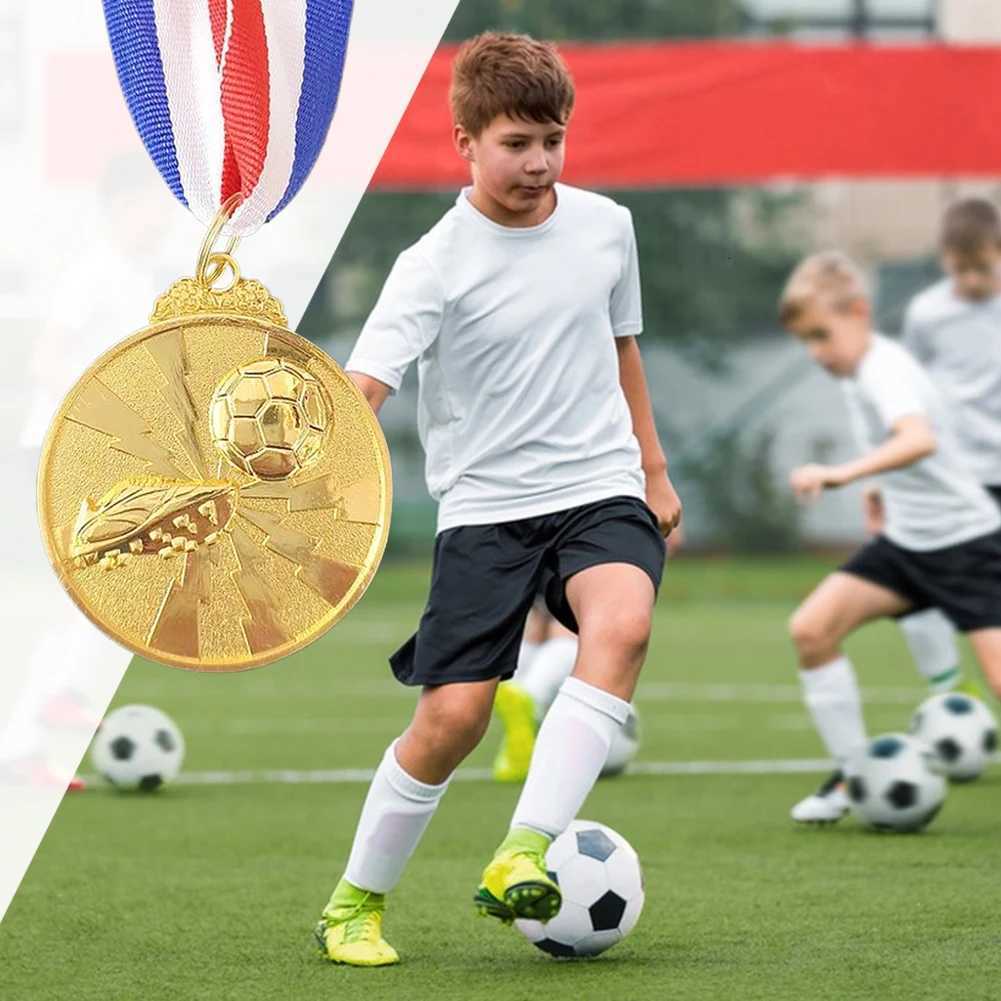 10Pcs Gold Silver Bronze Award Medal Winner Reward Outdoor Sport Football Cpetition Prizes Medal for Kids Souvenir Gift Y251008
