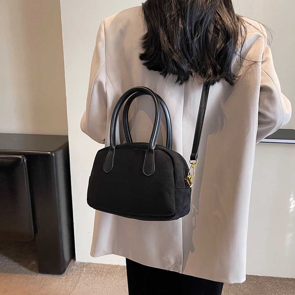 Designer Wen Fi Sling Bag Adjustable Strap PU Leather Simple Cmuting Bag Solid Color Top Handle Bag Large Capacity Messenger Bag1 Y251120