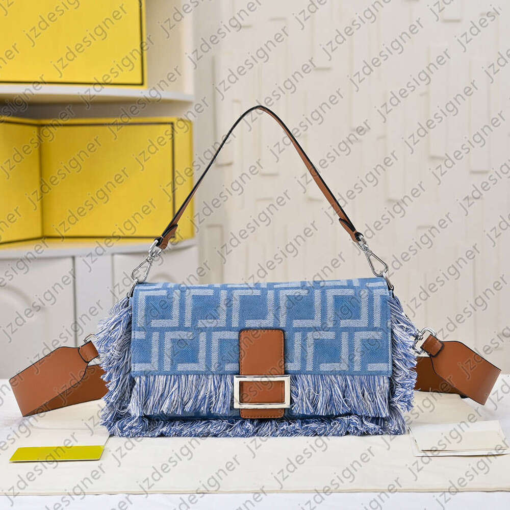 Luxury Fringe Bag Letters Printed Shoulder Bags Baguette Bag Designer Bag Fashion Womans Handbags Ladies Purses Sling Bag Leather Bag Travel Bag Commuter Bag