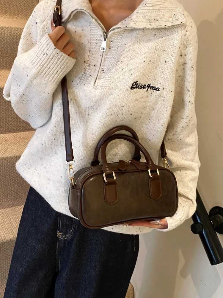 Designer Faiable Bowling Bag Wens Handbag oder Bag Korean Sle Autumn Winter New Arrival Soft PU Leather Pure Color Y251120