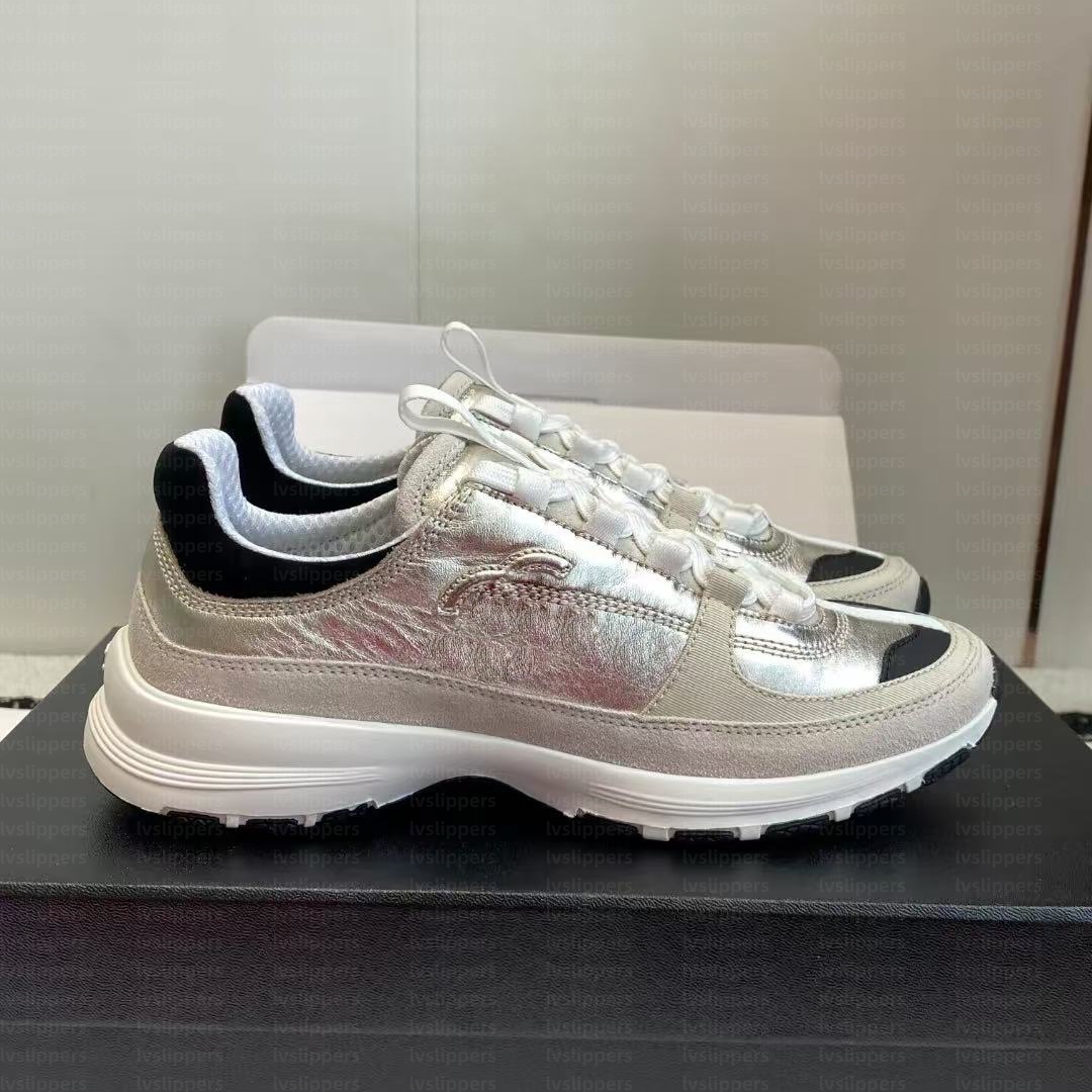 Designer casual shoes sports shoes luxury sheepskin diamond pattern fashionable baseball shoes Women black white lace up tennis shoes running shoes