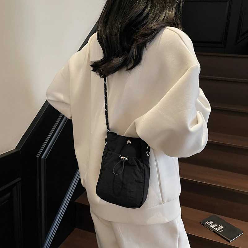 Nylon Crossbody Bag Soft Mini Phone Wallet Multifunctional Square Shoulder Bag Crossbody Purse Canvas Purse Messenger BagT251007