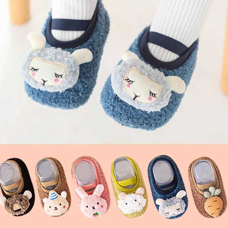 Autumn and Winter Baby Walking Shoes CHIldrens Floor Anti Slip Walking Plush and Thickened Floor Shoes Baby C251008