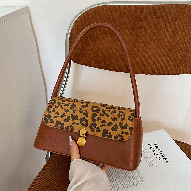 Niche Chic Underarm Bag 2025 New Fashion PU Tote Versatile Shoulder Bag 8894