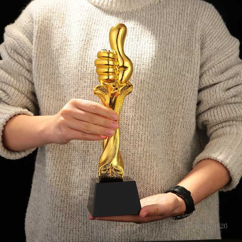 Creative Cartoon Character SingingTrophy ResinCraft Souvenir Student Trophy Crown Microphone and Speech Decorations forHe Y251008