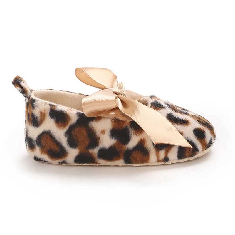 01Year Tie ones shoes Fashion Bow Canvas shoes Infant Girl Shoes Leopard Soft Sole NonSlip Toddler First Walker C251008