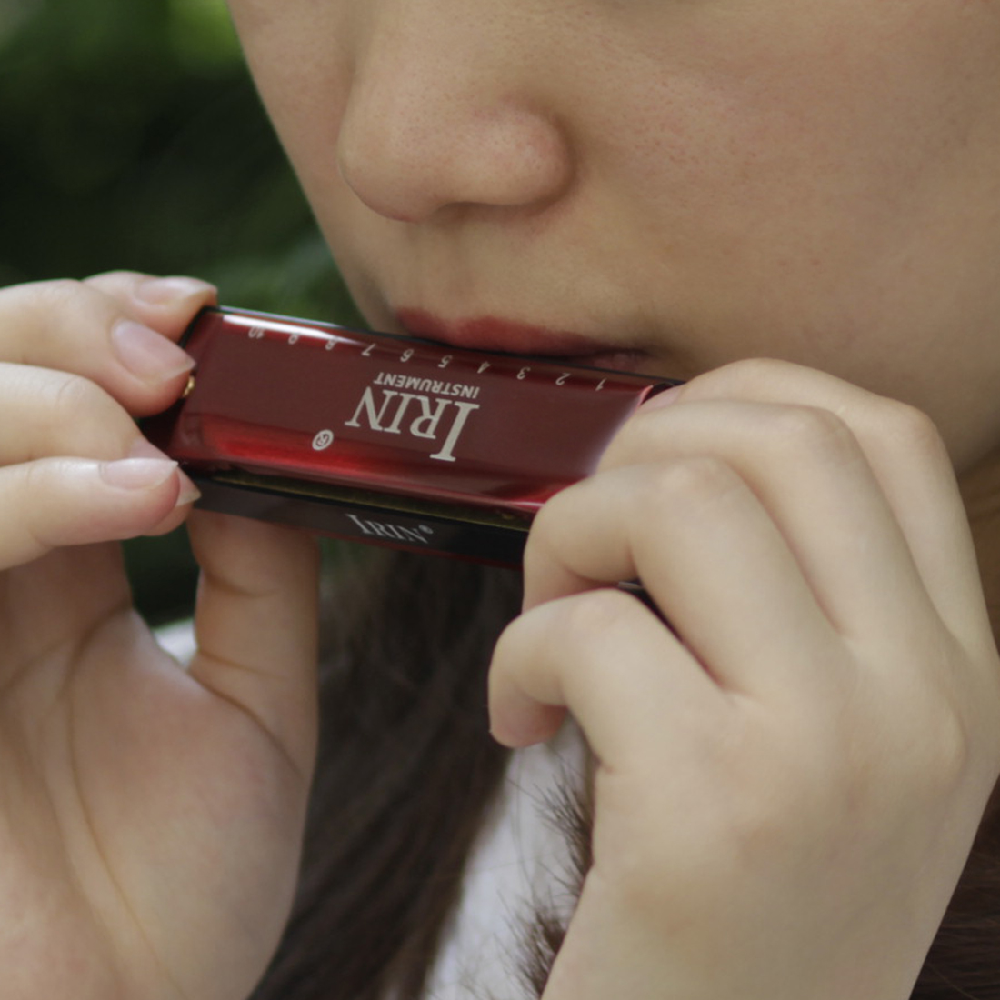 IRIN G-30 Red 10-Hole 20-Reed Harmonica - Brass Cover with Water-Resistant Comb, Excellent Air Tightness and Portable Design for Rich Stable Tone