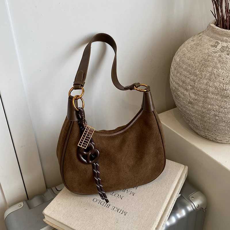 Designer Faux Suede Large Capacity Solid Color Casual Versatile Wens Crossbody Bags 2025 High Quality Cmute New Shoder Bags Y251120