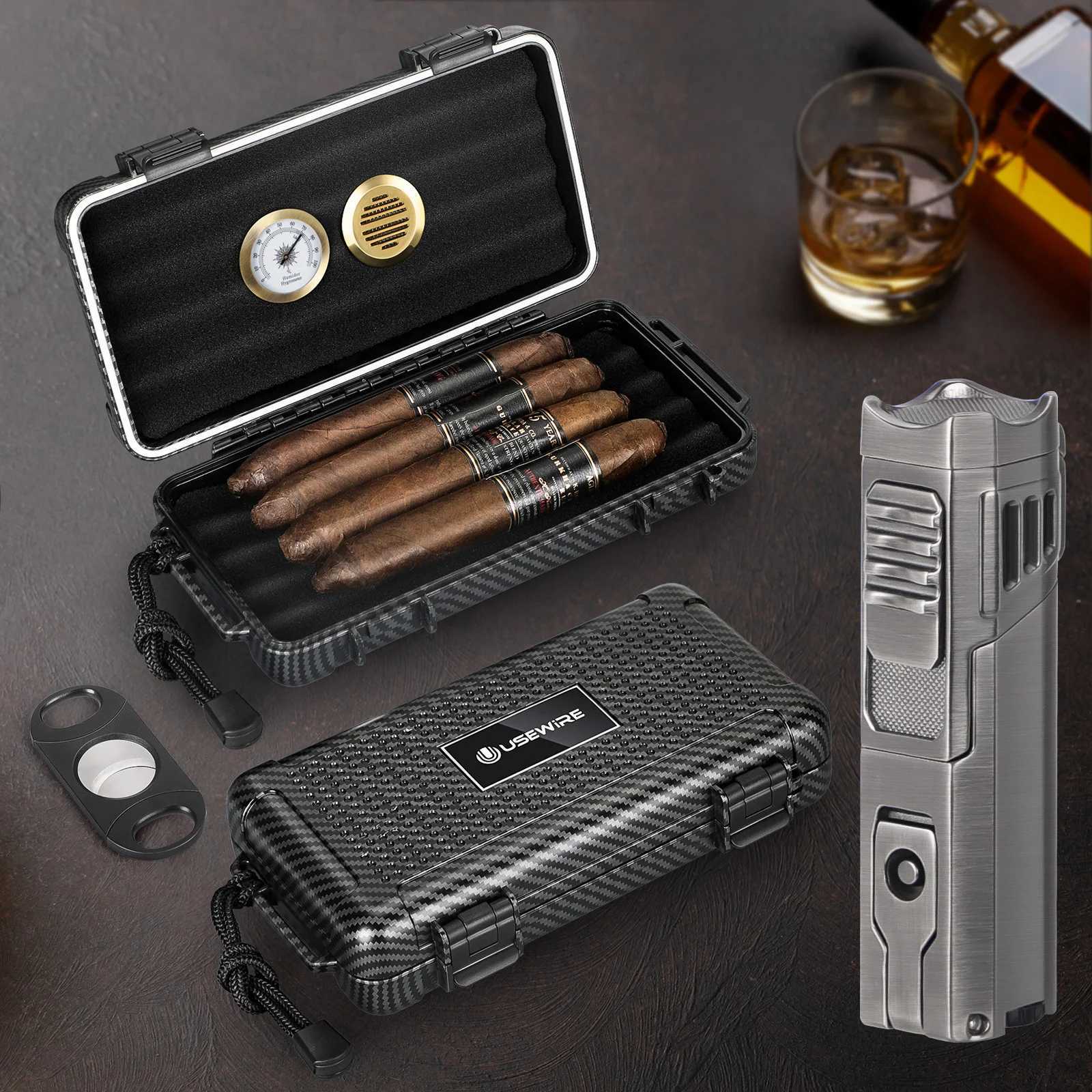Cigar Travel Humidor and Cigar Lighter Set Portable Travel Case with Humidifier Hygrometer Cigar Cutter Holds 45 Cigars Y251008