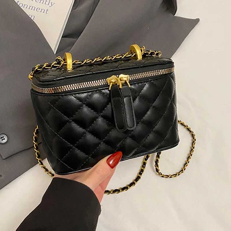 Summer Red Crossbody Bags Korean Simple Versatile Chain Party Box Handbags Women Mobile Phone Pouch Chic PU One Shoulder BagsT251007