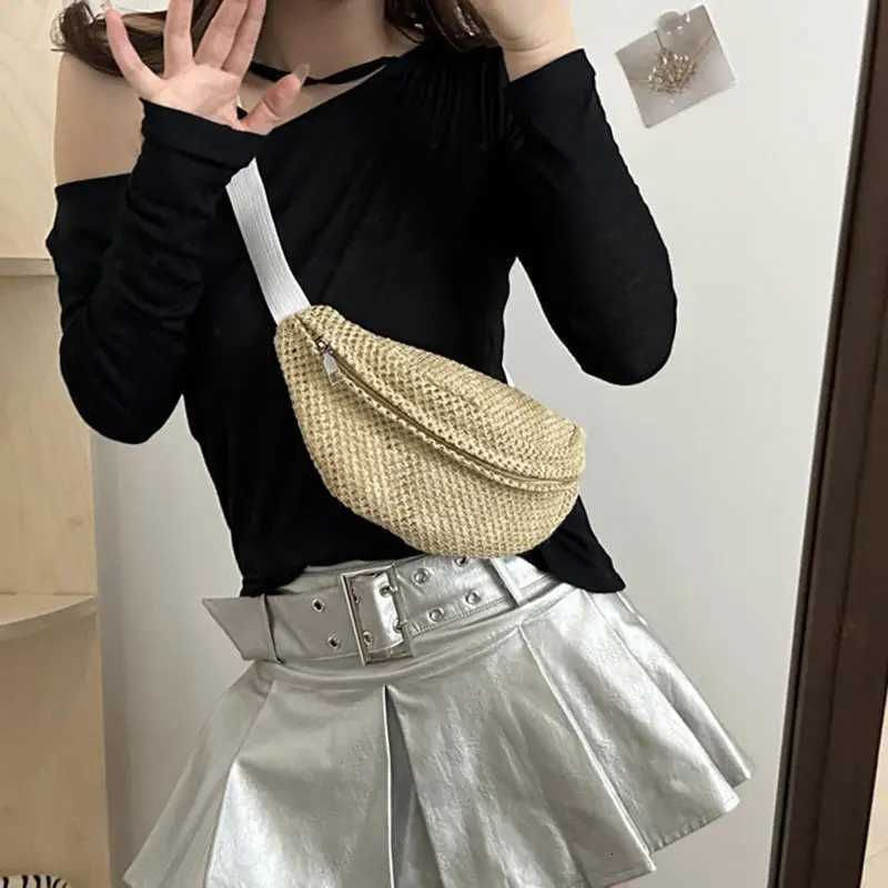 Cute Straw Woven Waist Bag Rattan Large Capacity Fanny Pack Handmade Braid Crossbody Bags for SummerT251007