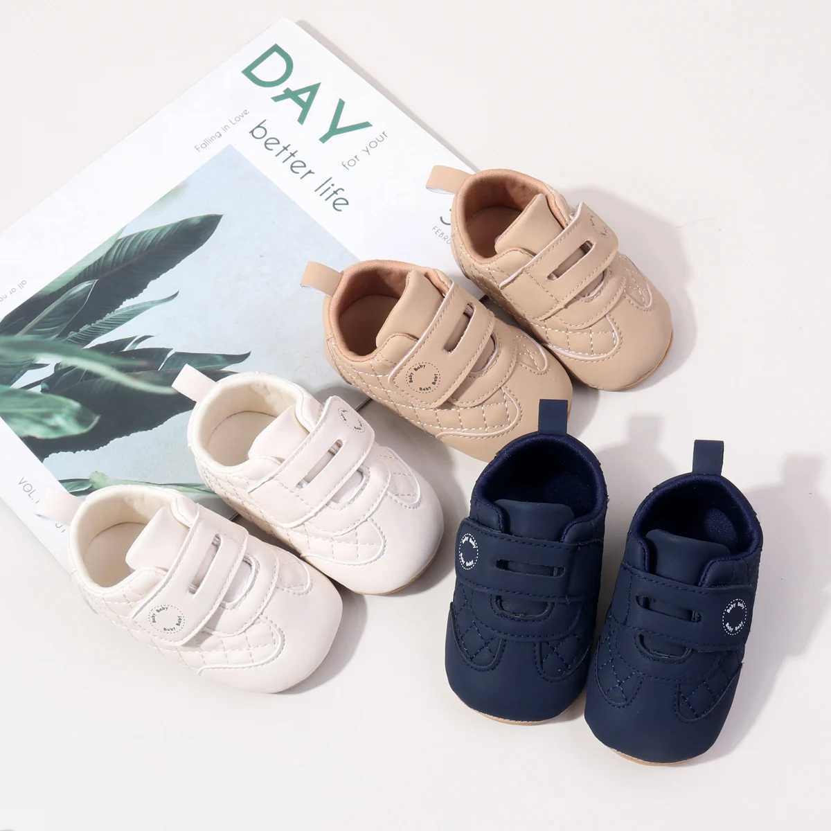 Spring And Autumn Baby Boys And Girls First Walking Toddler Shoes With PU Leather and TPR Sole C251008