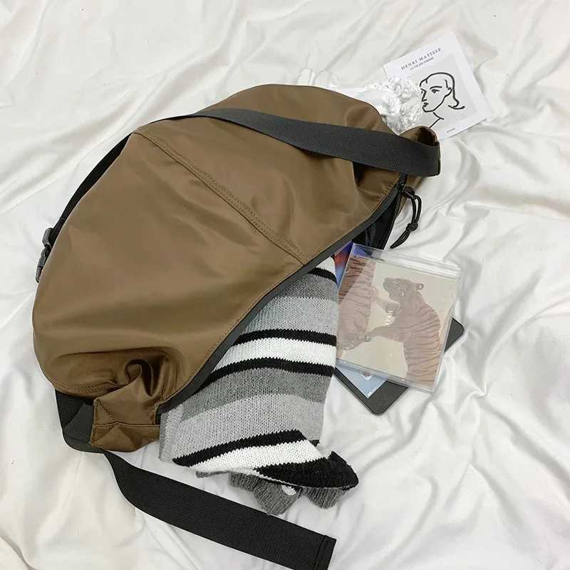 2023 New nylon largecapacity bag crossbody bag for campus students jiaozi bag casual shoulder bag and shoulder baT251007