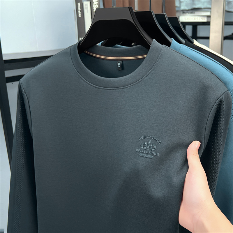 Autumn Winter Air Designer Hoodie Layer Sweatshirt Men Classic Round Neck Casual Designer Shirt Solid Color Simple Versatile Long Sleeve T-shirt Base 