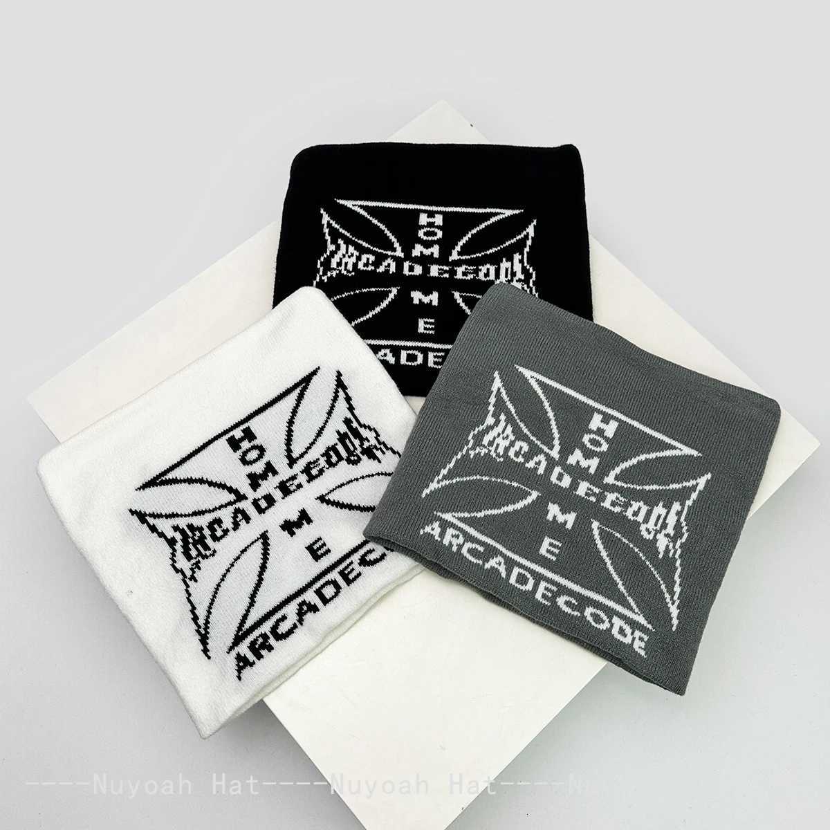 New Men Women American Vintage Jacquard Cross Knitted Hats Warm Personal Fashion Street Beanies Hiphop Versatile ins OutdoorXJ251008