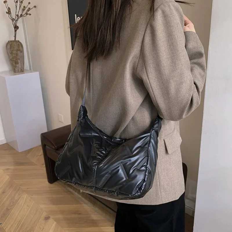 Silver Lightweight Nylon Handbag Girls Dumpling Bag Large Capacity Shoulder Crossbody Bag Bright Space Cotton Tote Bag BolsosT251007