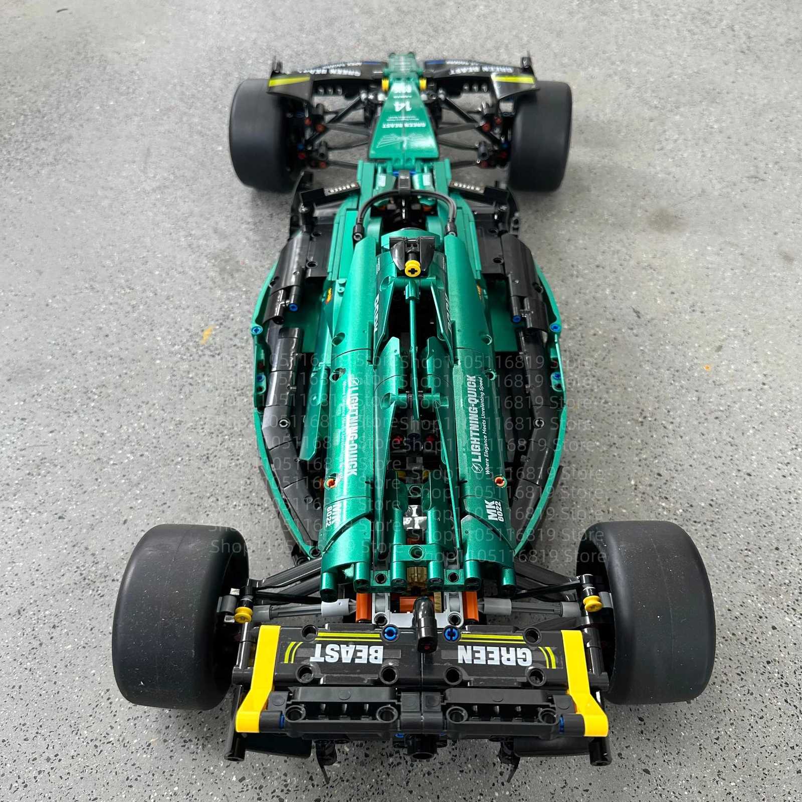 Classic Performance Martin AMR24 Race Car Building Blocks 1912Pcs Bricks MOC F1 Racing Technics Vehicles Model Kit Christma Gift Z251008