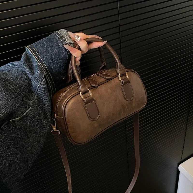 Designer PU Fi Classic Style Square Shoder and Crossbody Bags Solid Zipper Poparity Sense of Luxury Handbags for Wen 2025 Hot Y251120