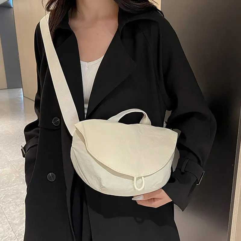 Bags Womens Fashion Dumpling Bags Commuting Solid Color Crossbody Bags Versatile Nylon Tote Student School Girls HandbagT251007