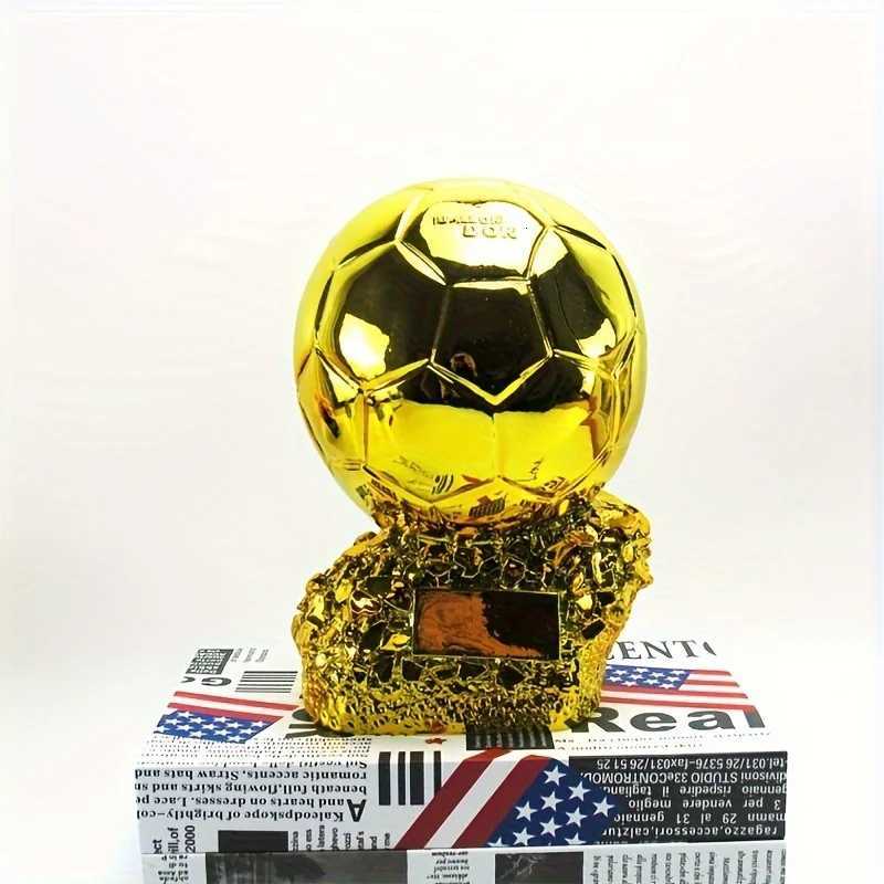 1pc Golden Soccer Trophy StatueIndoorOutdoorPerfect for ChristmasThanksgivingFatherS DayGraduation Grandparents Day Gifts Y251008