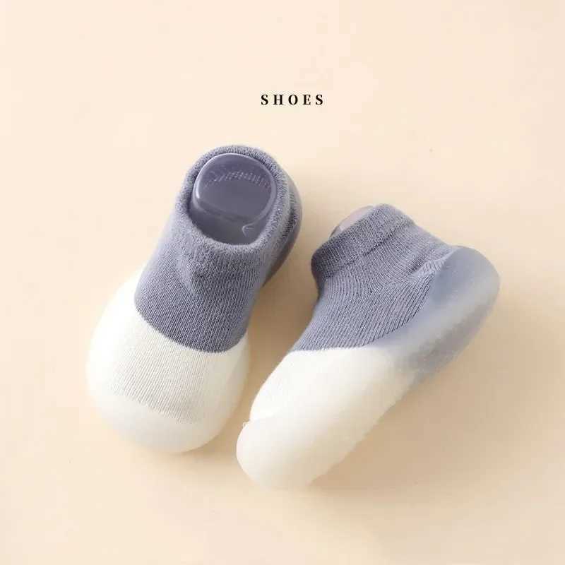 Baby Shoes Infant Color MatCHIng Cute Kids Boys Shoes Doll Soft Soled CHIld Floor Sneaker BeBe Toddler Girls First Walkers C251008