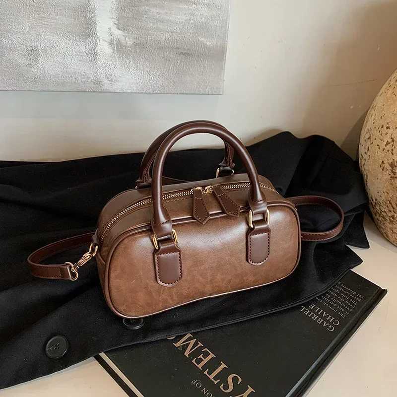 Designer PU Fi Classic Style Square Shoder and Crossbody Bags Solid Zipper Poparity Sense of Luxury Handbags for Wen 2025 Hot Y251120