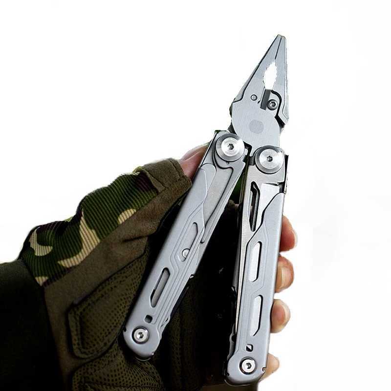 Outdoor Multifunctional Folding Pliers Stainless Steel EDC Combination Knife Shears Tools Compact 13 in 1Multitools J251121