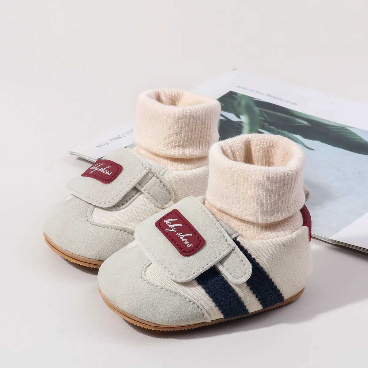 Baby Girl and Boy Fashion Cartoon Embroidery Nonslip Shoes Winter High Quality Newborn Infant Toddler Casual Shoes C251008