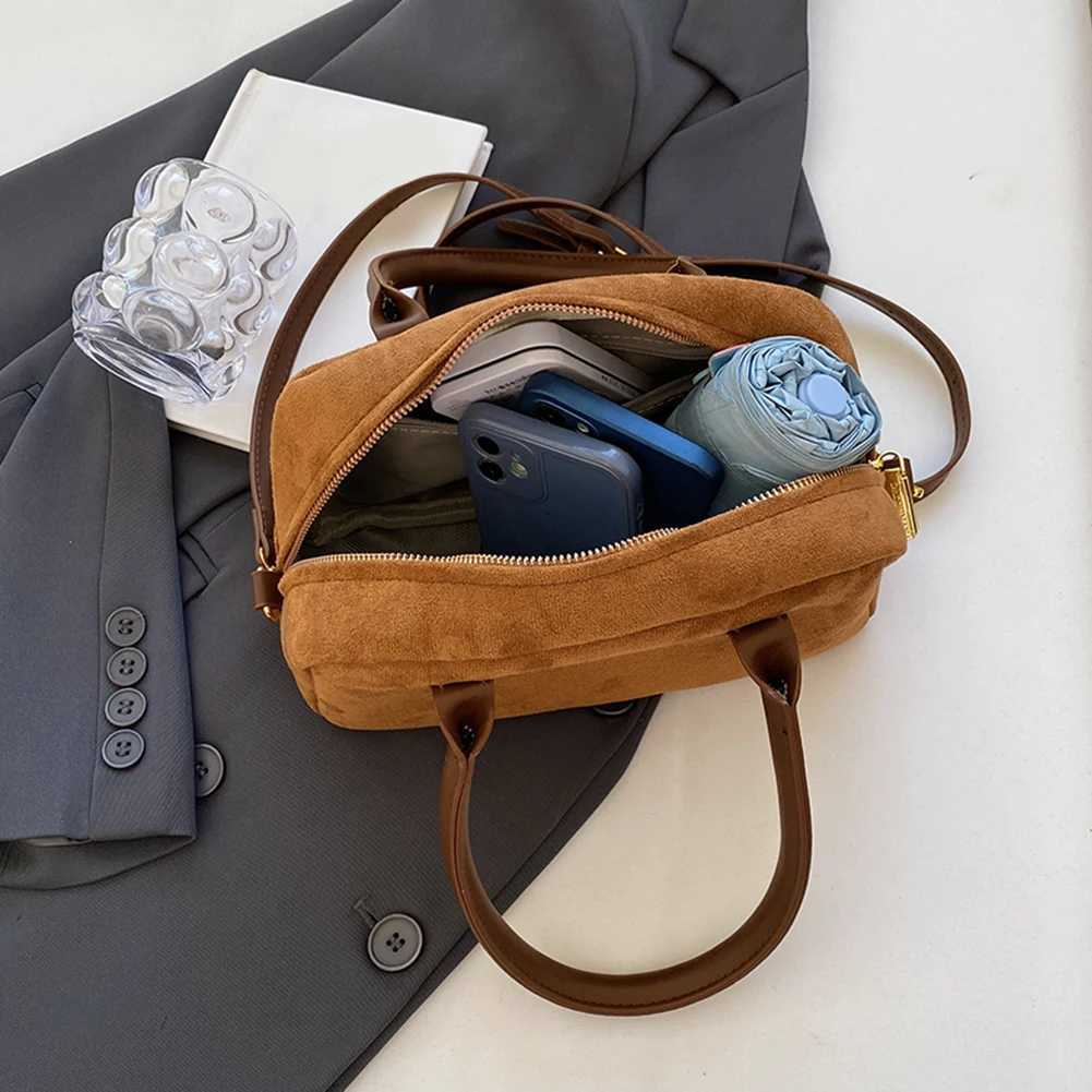 Designer Wen Fi Sling Bag Adjustable Strap PU Leather Simple Cmuting Bag Solid Color Top Handle Bag Large Capacity Messenger Bag1 Y251120