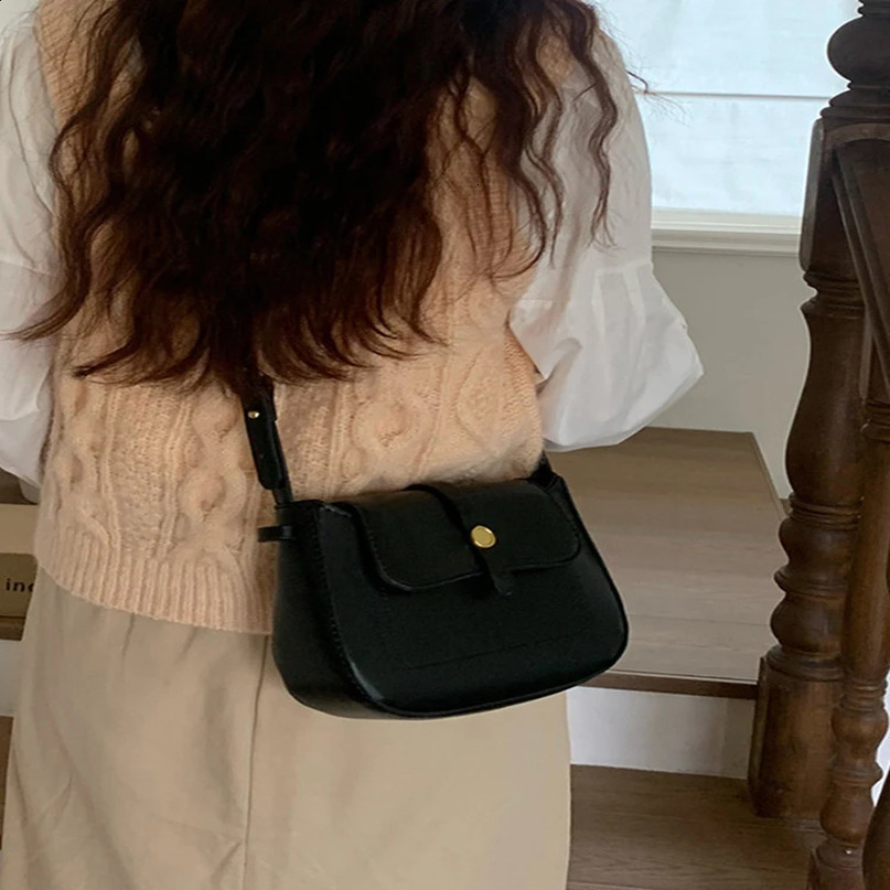 Ship from US Stylish Crossbody Bag with Magnetic Buckle Luxury Small Handbag Elegant Solid Color Backpack Wallet Underarm Stray 250304FBB